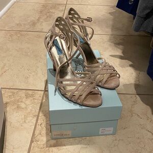 Chic Strappy Sand Heels